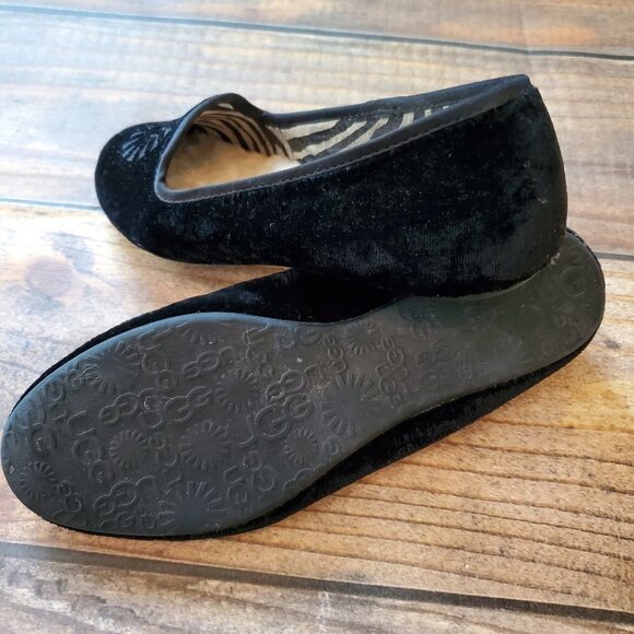 UGG Australia Black Alloway Suede Loafer Flats 36 - Picture 3 of 3